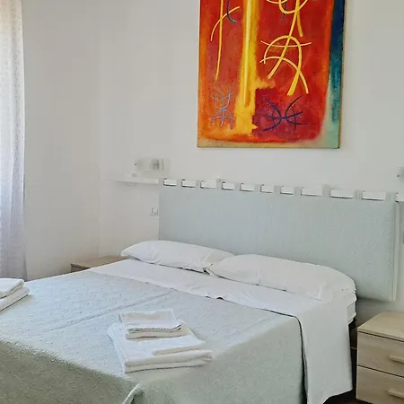 Arcona 3*