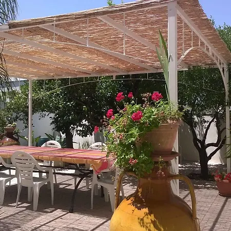 Arcona Bed & Breakfast 3*