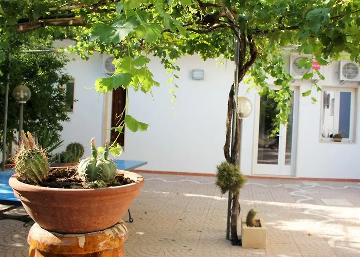 فندق مبيت وإفطار Arcona Serrano