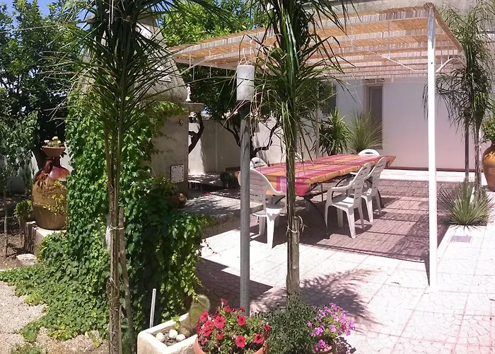 فندق مبيت وإفطار Arcona 3*